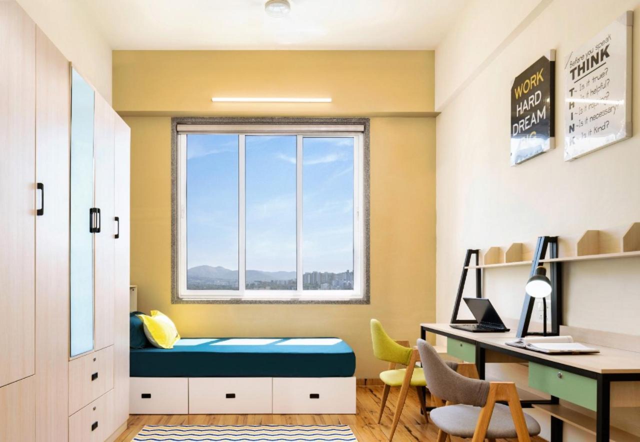 Couch & Cheese Homestel The Most Luxurious Hostel For Working Professionals & Students Pune Extérieur photo