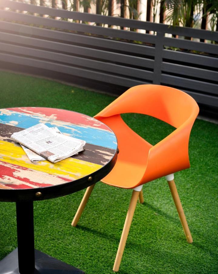 Couch & Cheese Homestel The Most Luxurious Hostel For Working Professionals & Students Pune Extérieur photo